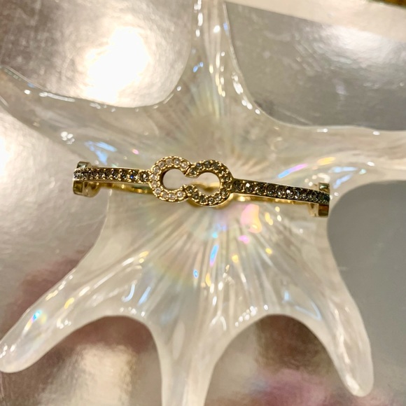 ✨🤍COACH NWOT STUNNING COACH CRYSTAL SIGNATURE C BANGLE EYE CATCHING PRISTINE! - Picture 2 of 5